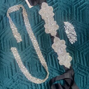 Elegant Silver Crystal Embellished Accessories Set